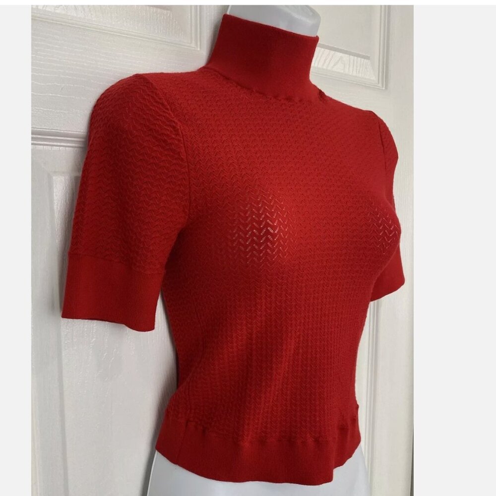Alice + Olivia EUC Red Short Sleeve Mockneck Sweater - Picture 3 of 10